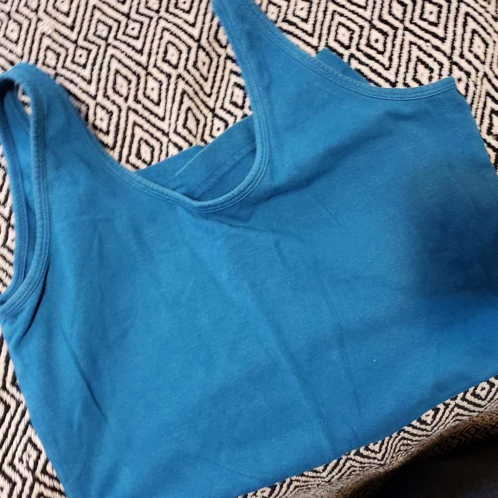 4 cotton undershirts - Picture 3 of 5
